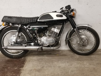 YR3 350 YAMAHA NOIR